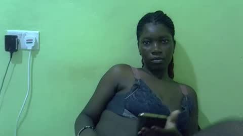 sweet_cherie1 online show from 16, 4, 2026