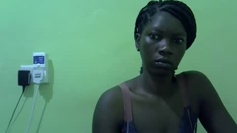 sweet_cherie1 online show from 17, 5, 2026