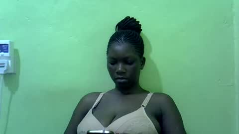 Snapshot of sweet_cherie1 chatting on 12, 6, 2026 sweet_cherie1 online show from 12, 6, 2026