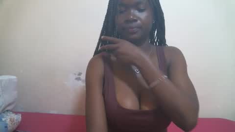 Snapshot of sweet_cheryl chatting on 8, 5, 2026 cheryl online show from 8, 5, 2026