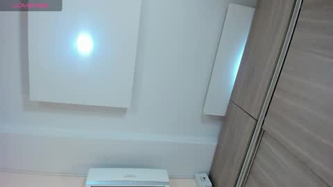 Snapshot of sweet_couples1 chatting on 28, 12, 2024 sweet_couples1 online show from 28, 12, 2024