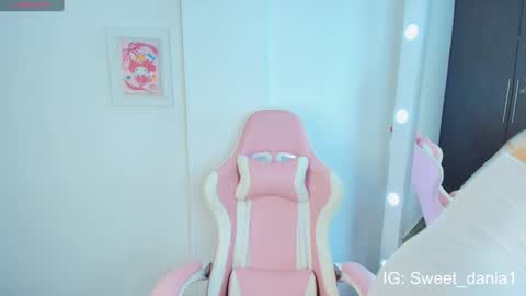 sweet_dania_ online show from 12, 3, 2025