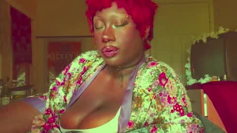 SweetDahlia online show from 27, 9, 2025