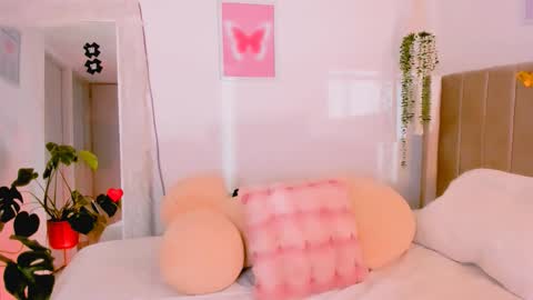 Snapshot of sweet_doll_ chatting on 22, 11, 2025 Dulce ONLYFANS jessica78784405 online show from 22, 11, 2025