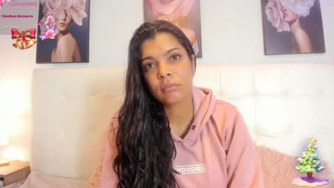 Snapshot of sweet_dreamses chatting on 29, 12, 2024 Kendra online show from 29, 12, 2024