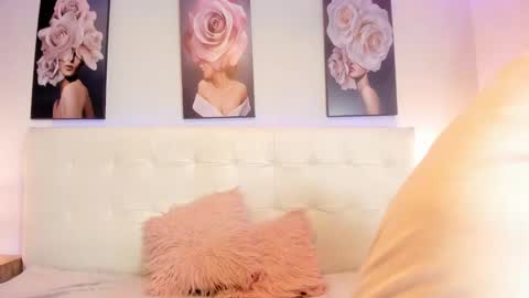 Snapshot of sweet_dreamses chatting on 5, 2, 2025 Kendra online show from 5, 2, 2025