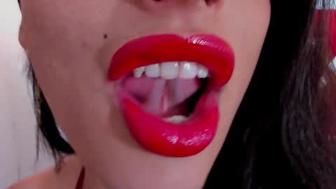 sweet_eliizabeth online show from 12, 3, 2026