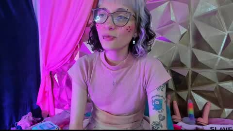  emmili  online show from 9, 1, 2025