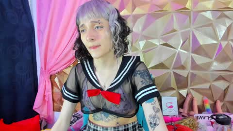  emmili  online show from 6, 2, 2025