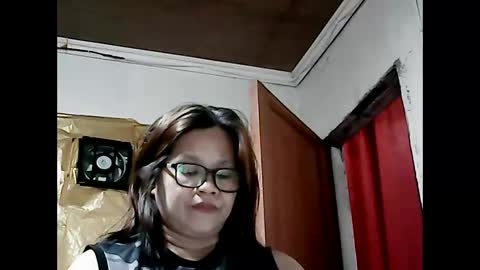 sweet_faye05 online show from 11, 3, 2026