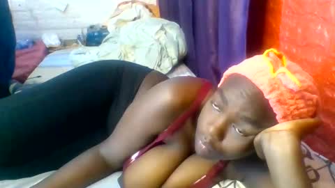 Snapshot of sweet_hennessey chatting on 11, 6, 2026 sweet_hennessey online show from 11, 6, 2026