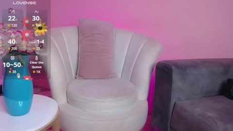 Nella online show from 18, 12, 2025