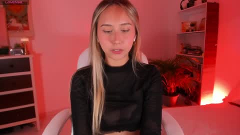 Snapshot of sweet_kalisa chatting on 8, 1, 2025 Call me Kali  online show from 8, 1, 2025