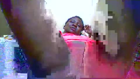 Snapshot of sweet_katrina2 chatting on 28, 2, 2025 millarn online show from 28, 2, 2025