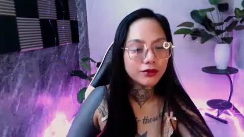 sweet_kittykatya online show from 2, 2, 2025