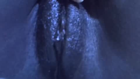 Leen online show from 3, 3, 2026