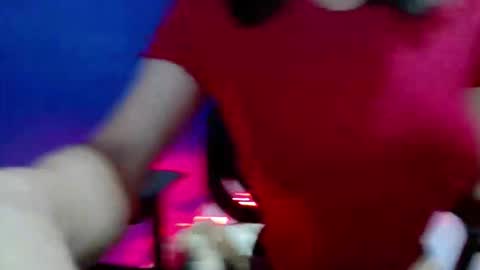 Snapshot of sweet_like_angel143 chatting on 24, 5, 2026 angie online show from 24, 5, 2026