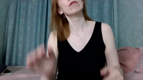 Snapshot of sweet_lilbunny chatting on 11, 4, 2026 sweet_lilbunny online show from 11, 4, 2026