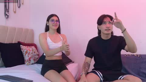 Mia online show from 7, 5, 2026