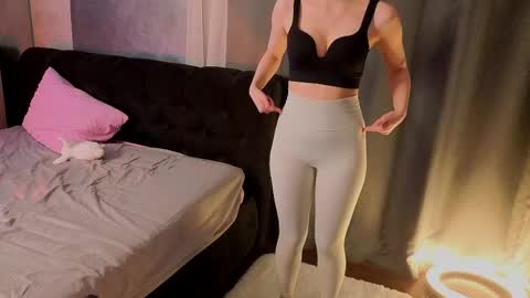 Lana online show from 21, 4, 2026