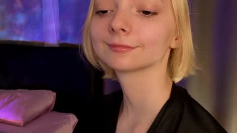 Snapshot of sweet_lynx chatting on 17, 6, 2026 Lana online show from 17, 6, 2026