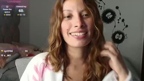 sweet_moon_v_ online show from 4, 3, 2026