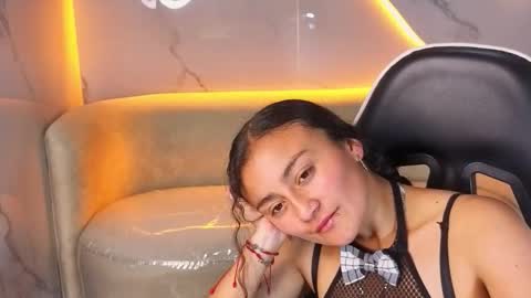 Snapshot of sweet_morita_tx chatting on 19, 12, 2025 Live 1500am 2100pm online show from 19, 12, 2025