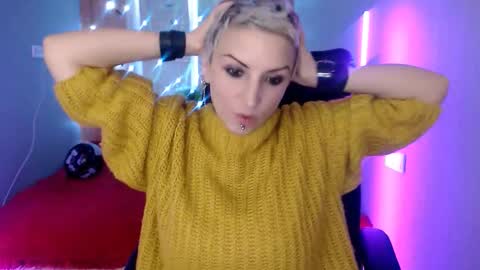 Snapshot of sweet_n_strong chatting on 9, 11, 2025 sweet_n_strong online show from 9, 11, 2025