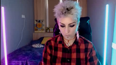 Snapshot of sweet_n_strong chatting on 12, 2, 2026 sweet_n_strong online show from 12, 2, 2026