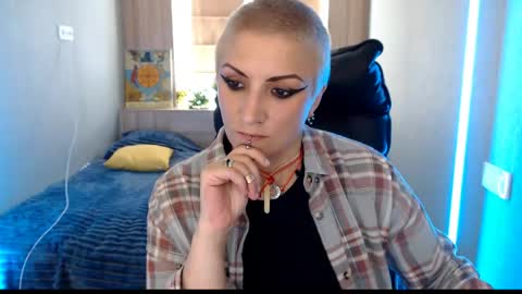 sweet_n_strong online show from 27, 5, 2026