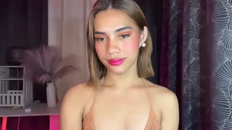 sweet_nikki03 online show from 2, 11, 2025