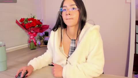 Sweet Obsession online show from 17, 2, 2025