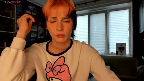 Snapshot of sweet_peach__ chatting on 20, 5, 2026 kira online show from 20, 5, 2026