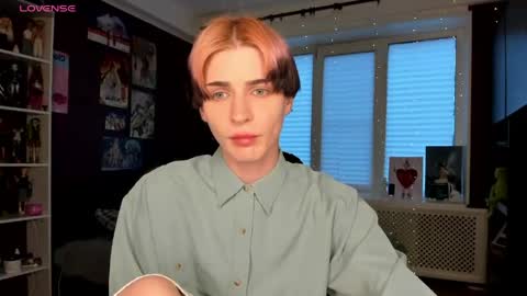 Snapshot of sweet_peach__ chatting on 29, 5, 2026 kira online show from 29, 5, 2026