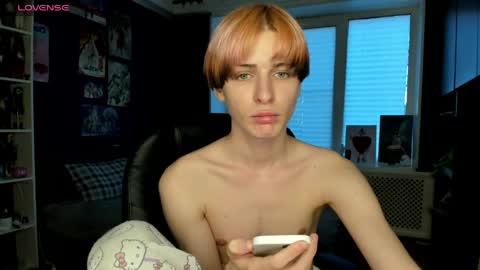 Snapshot of sweet_peach__ chatting on 1, 6, 2026 kira online show from 1, 6, 2026