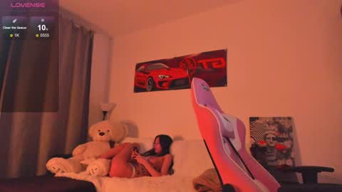 Ashley online show from 29, 1, 2025