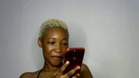 Snapshot of sweet_pussy04 chatting on 26, 6, 2026 sweet girl online show from 26, 6, 2026