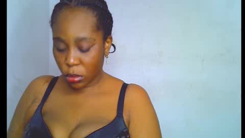 Snapshot of sweet_pussygirl474589 chatting on 25, 9, 2025 Ayana online show from 25, 9, 2025
