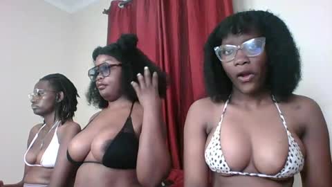 Snapshot of sweet_rayana_ chatting on 8, 8, 2026 sweet rayana online show from 8, 8, 2026