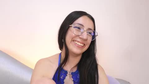 Sammy Lauren online show from 25, 3, 2026