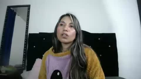 Snapshot of sweet_skylove_ chatting on 17, 6, 2026 Adriana online show from 17, 6, 2026