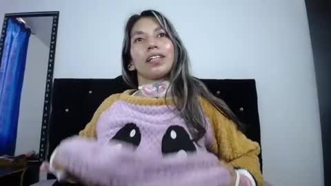 Snapshot of sweet_skylove_ chatting on 12, 7, 2026 Adriana online show from 12, 7, 2026