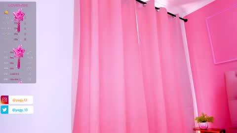 Yeileen online show from 5, 3, 2025