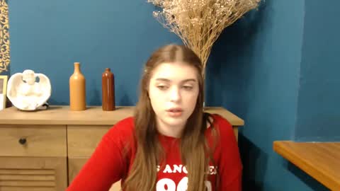 Snapshot of sweet_sugaaar chatting on 28, 2, 2025 Rebecca online show from 28, 2, 2025