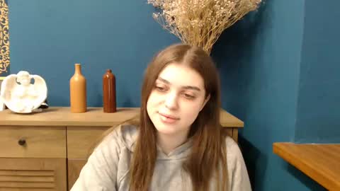 Snapshot of sweet_sugaaar chatting on 3, 3, 2025 Rebecca online show from 3, 3, 2025