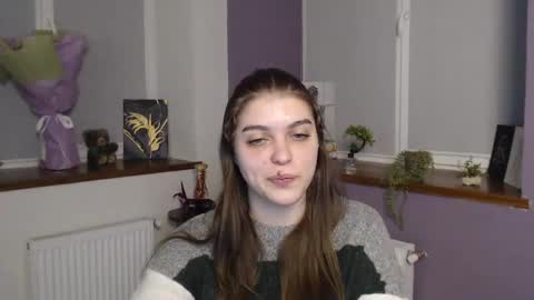 Snapshot of sweet_sugaaar chatting on 6, 3, 2025 Rebecca online show from 6, 3, 2025