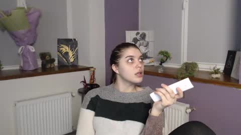 Snapshot of sweet_sugaaar chatting on 7, 3, 2025 Rebecca online show from 7, 3, 2025