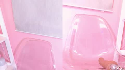 Snapshot of sweet_susie_ chatting on 28, 10, 2025 SUSIE online show from 28, 10, 2025