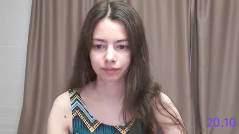 Snapshot of sweet_sweet_angel chatting on 20, 10, 2025 Angel online show from 20, 10, 2025