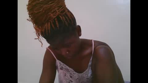 Snapshot of sweet_tattiana chatting on 7, 3, 2025 Tatty online show from 7, 3, 2025